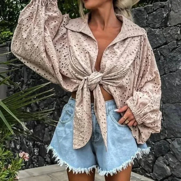 NWT Madison Young Eyelet Blouse Top - Picture 10 of 10